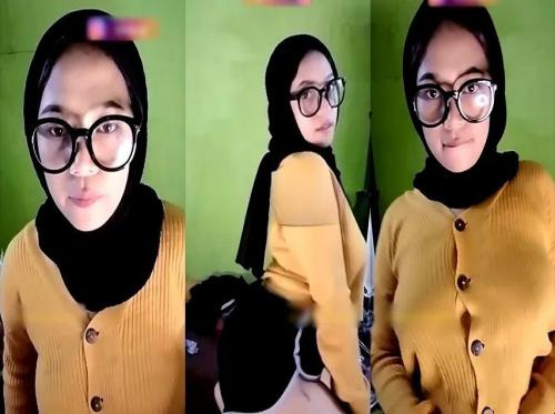 Bokep Indo Ukhti Nunjukin Karna Disawer