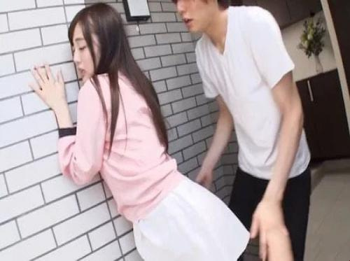 [Caribbeancom 050622-001] Di balik kepolosan itu ada binatang yang sangat penuh nafsu